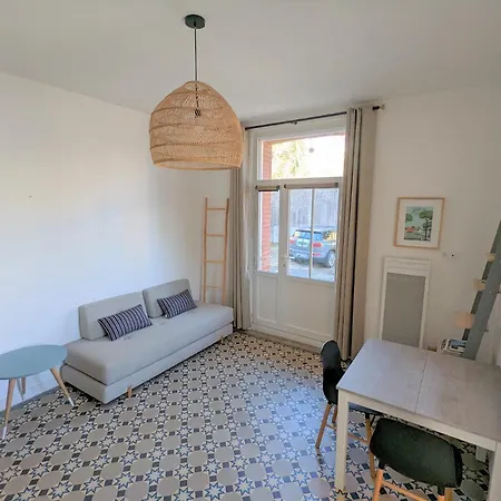 Apartment Studio Renove Au Coeur De Proche Mer